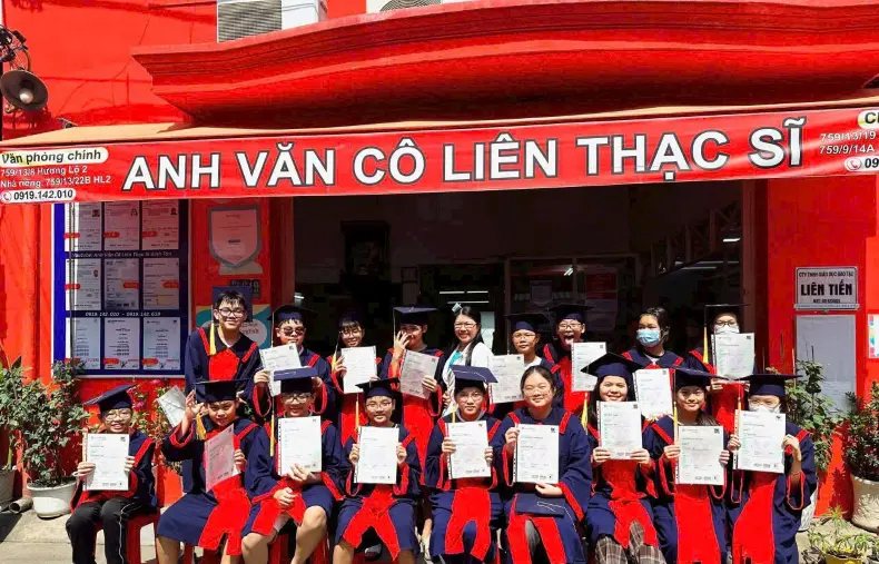 Anh Văn Cô Liên Thạc Sĩ